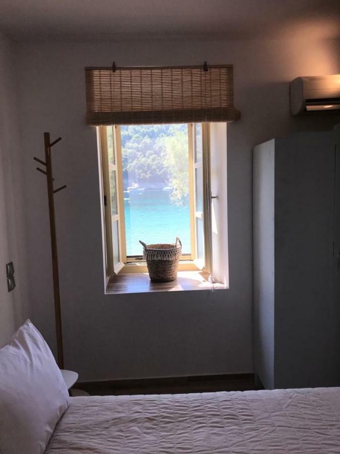 Assos Sea Front Apartment
