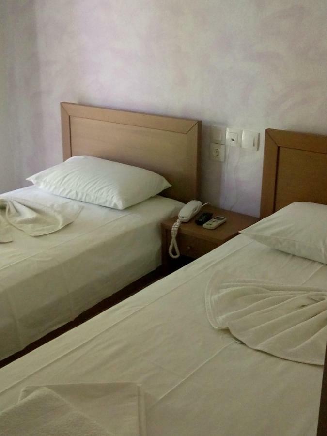 Ion Hotel 2*