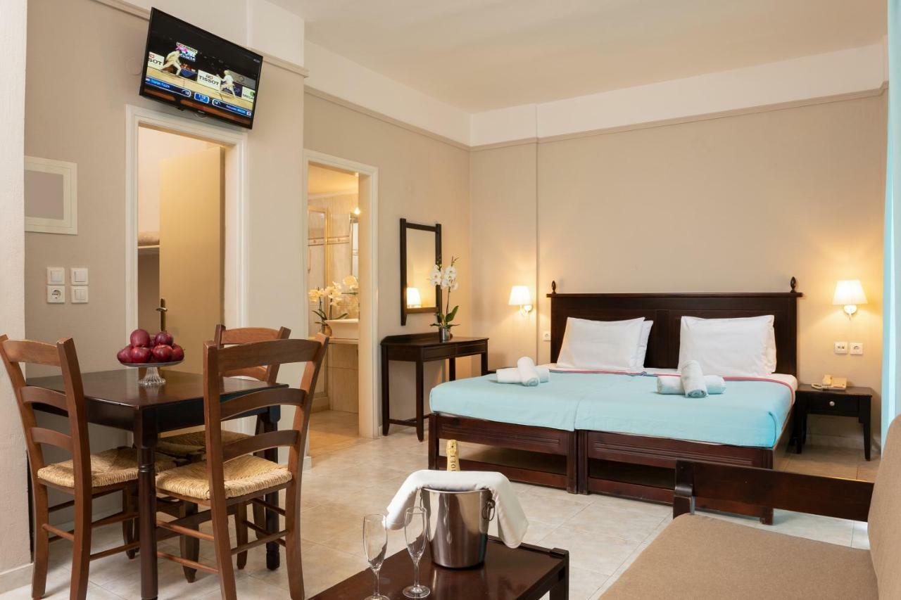 Talos Aparthotel 3*