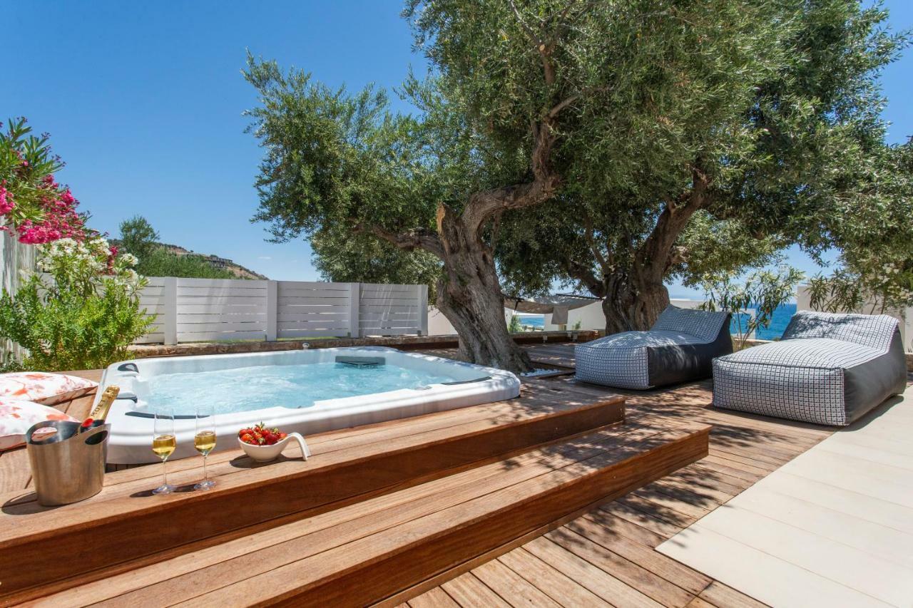 Mareggio Exclusive Residences & 3* Gythio