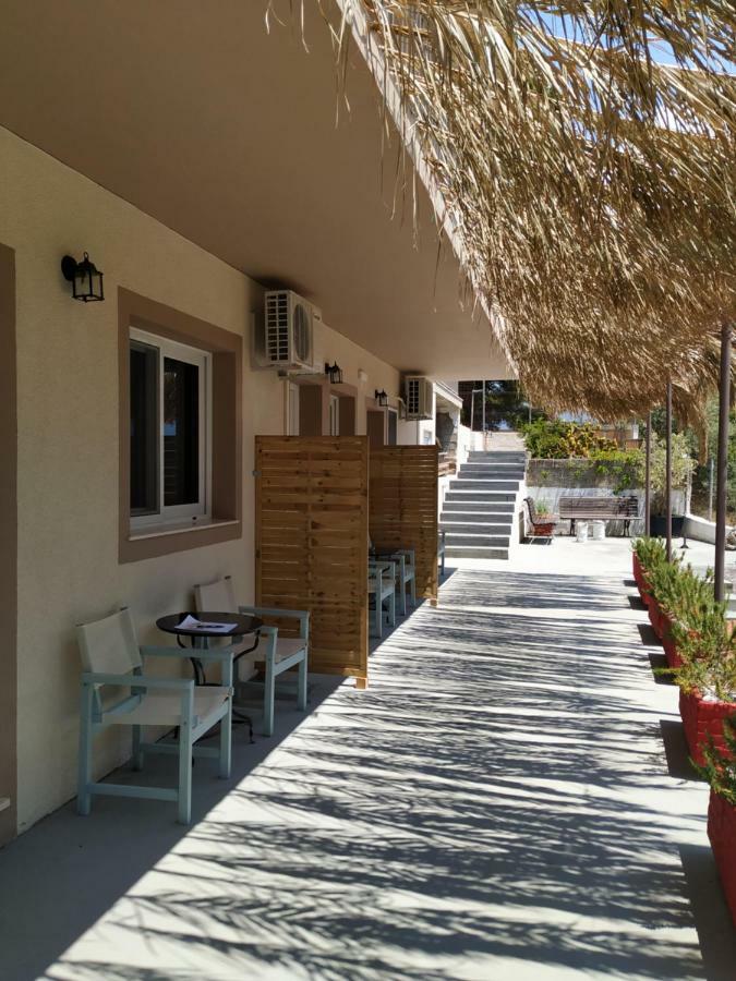 Pessada Bay And Apartment