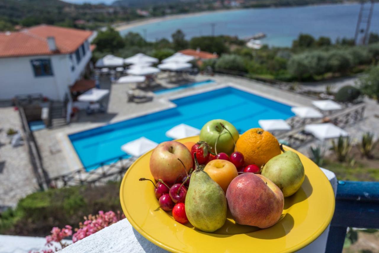 Agionissi 4*