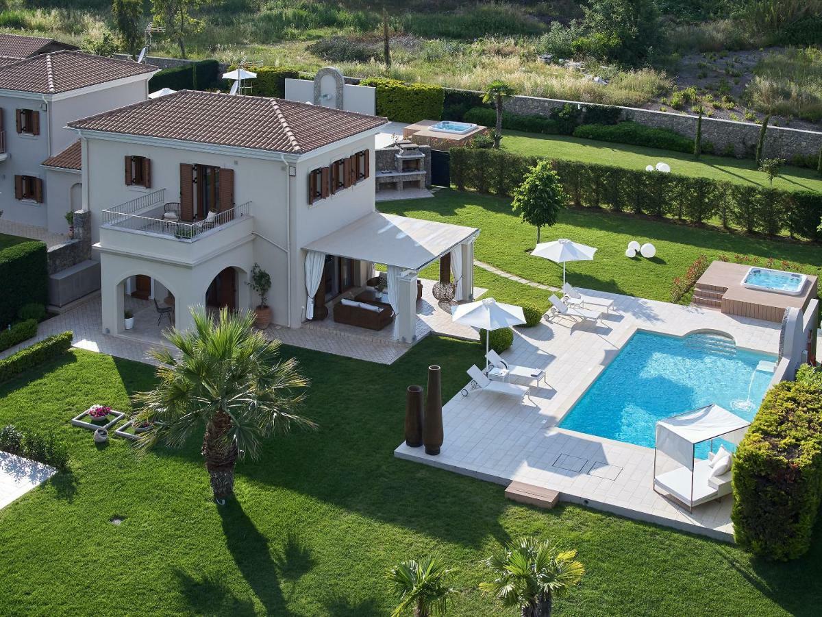 S & O Corfu Dassia (Corfu)
