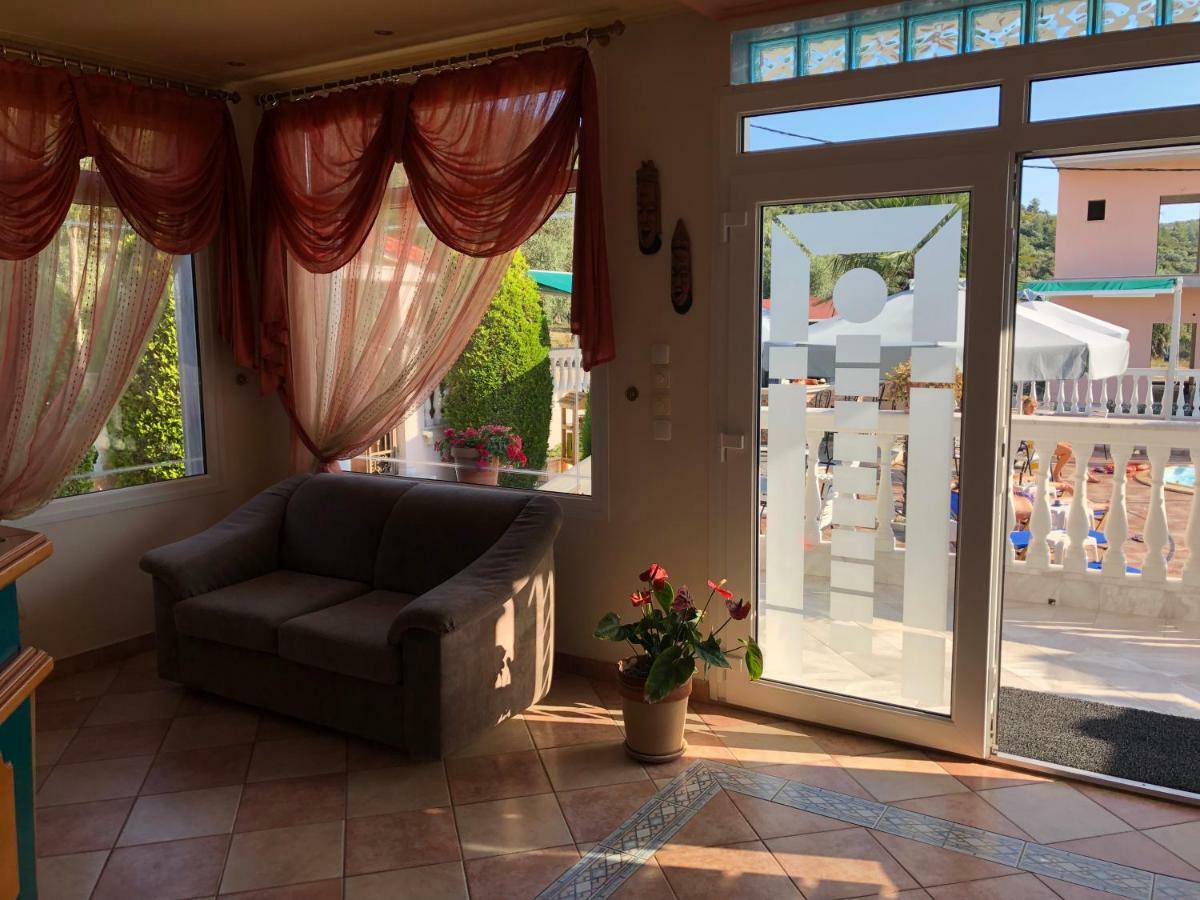Villa Mary 1 Aparthotel *