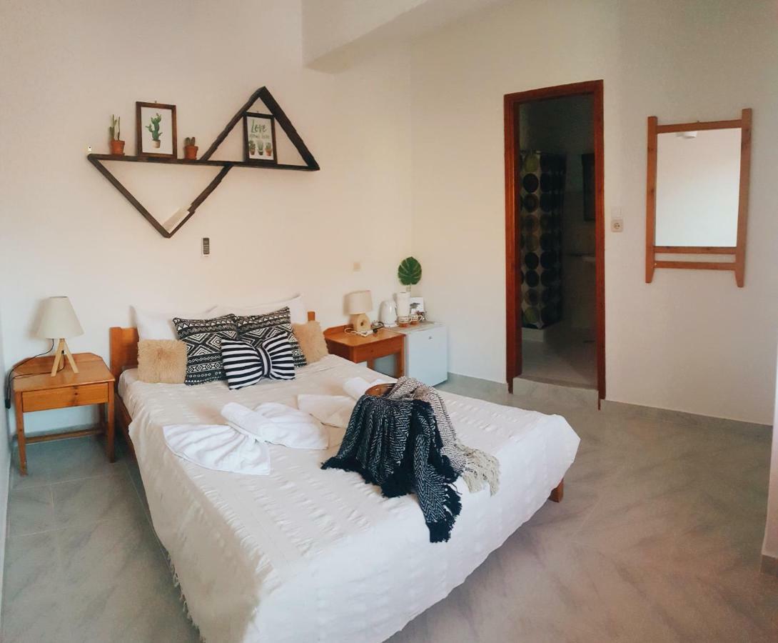 Lefteris Apartment *