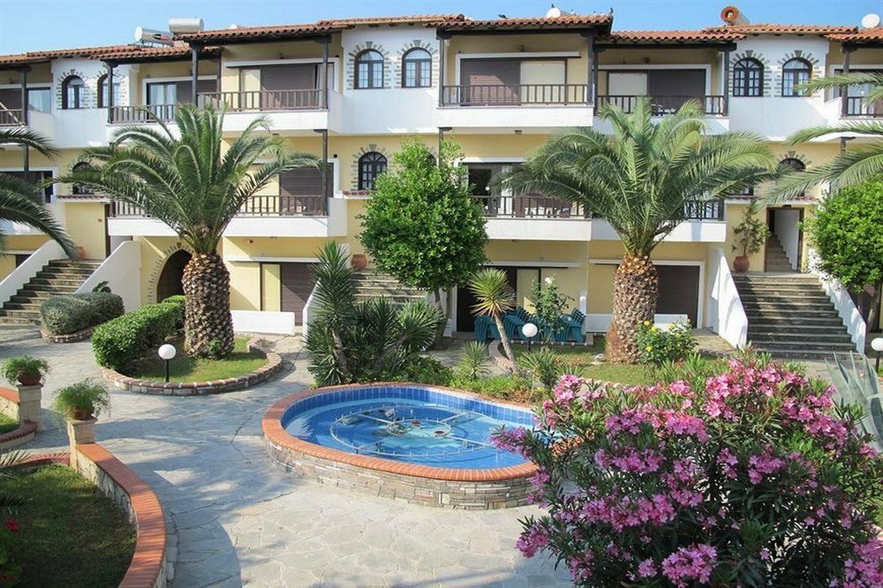 Ioli Village Aparthotel Pefkochori
