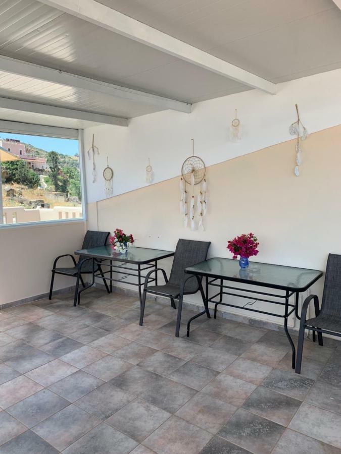 Nikos Guest house Pitsidia