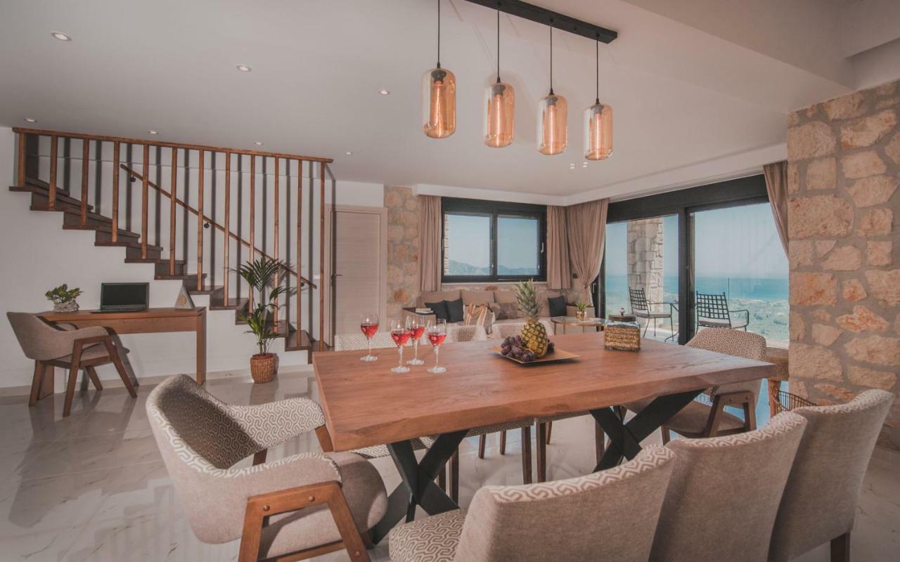 Villa Zinos Luxury *