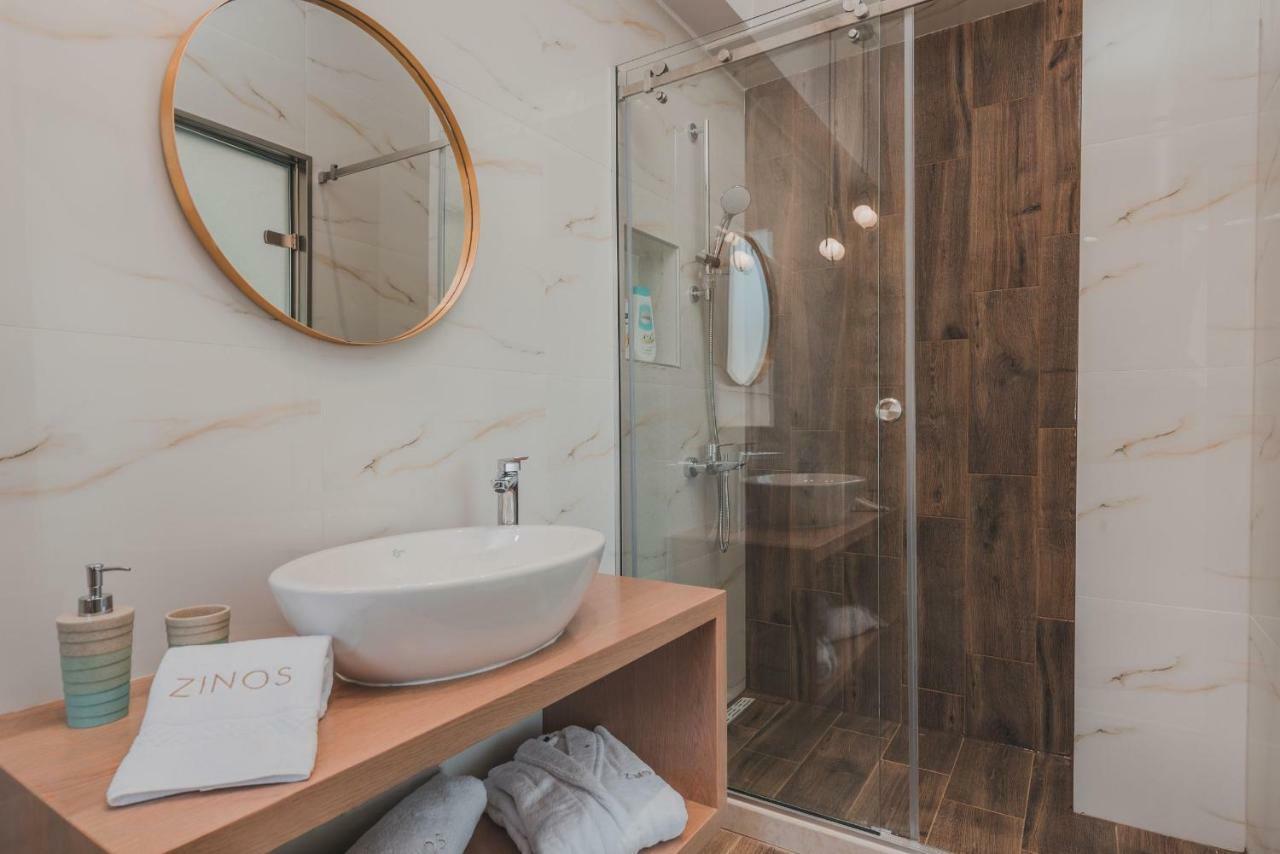 Villa Zinos Luxury *