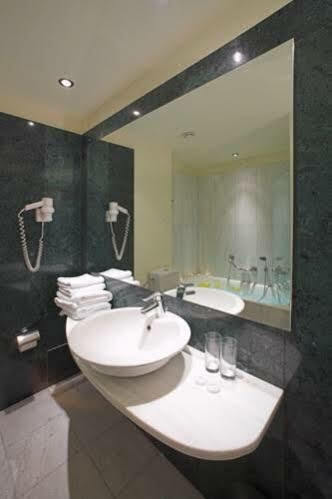 Hotel Arion