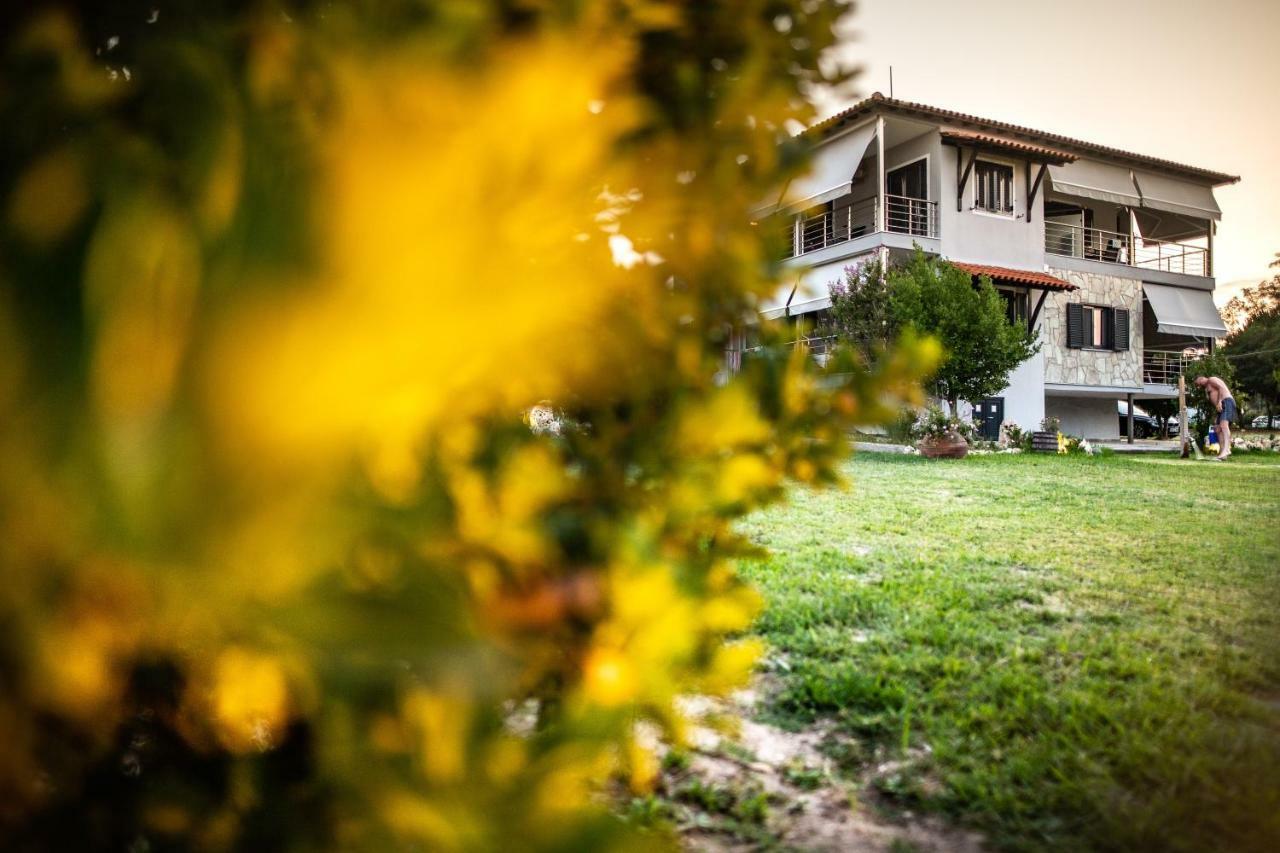 Aparthotel Kokkinos Vourvourou
