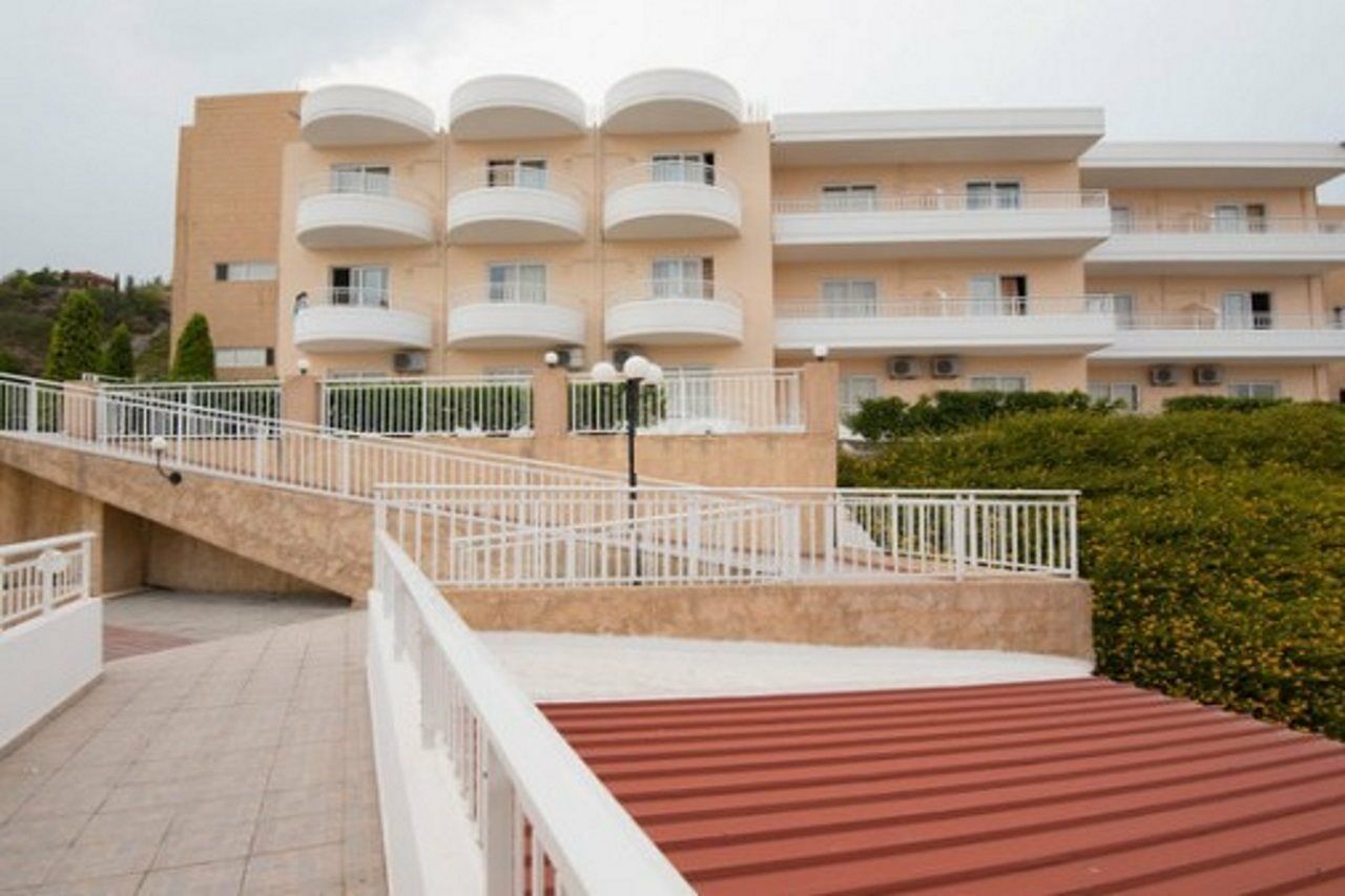 Aparthotel Diagoras Club