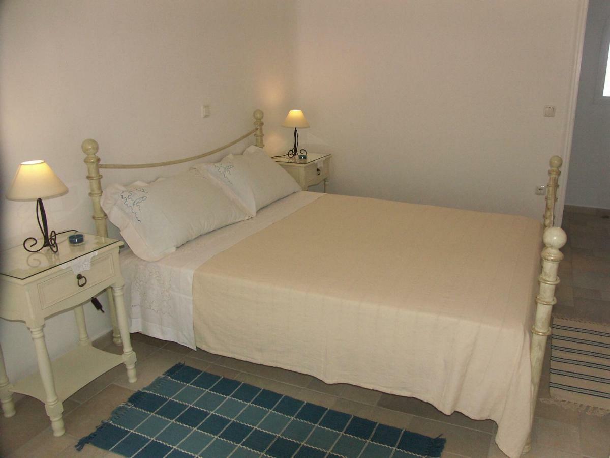 Karades Poseidon 75m2 Apartment