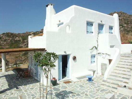 Karades Poseidon 75m2