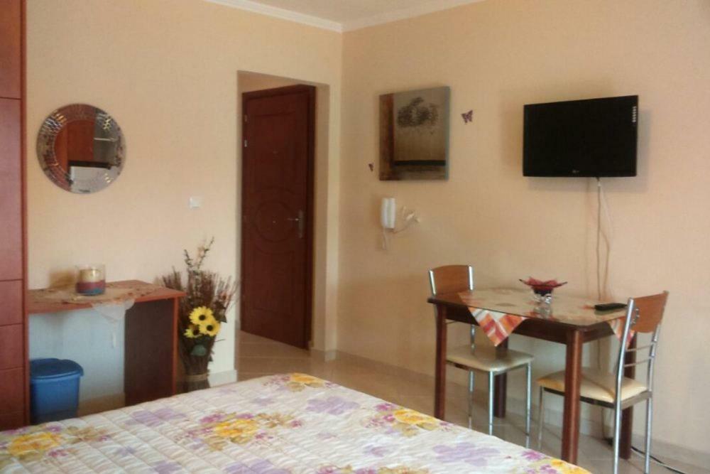 βlue Horizon Guest house *