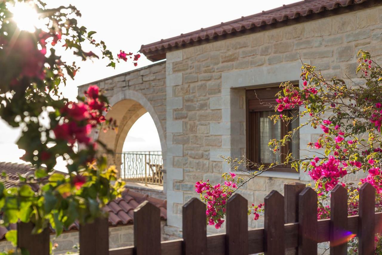 Villa Hectoras In By Apokoronas-villas *