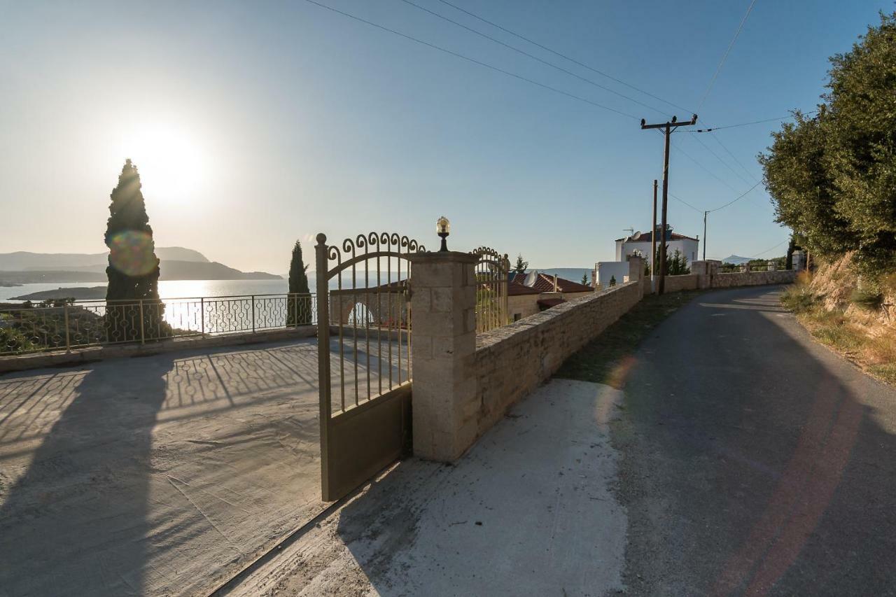 Hectoras In By Apokoronas-villas Villa Plaka (Apokoronas)