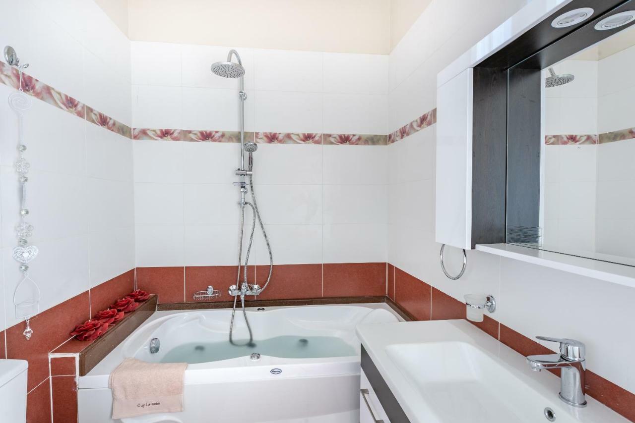 Aquarella Luxury Argassi