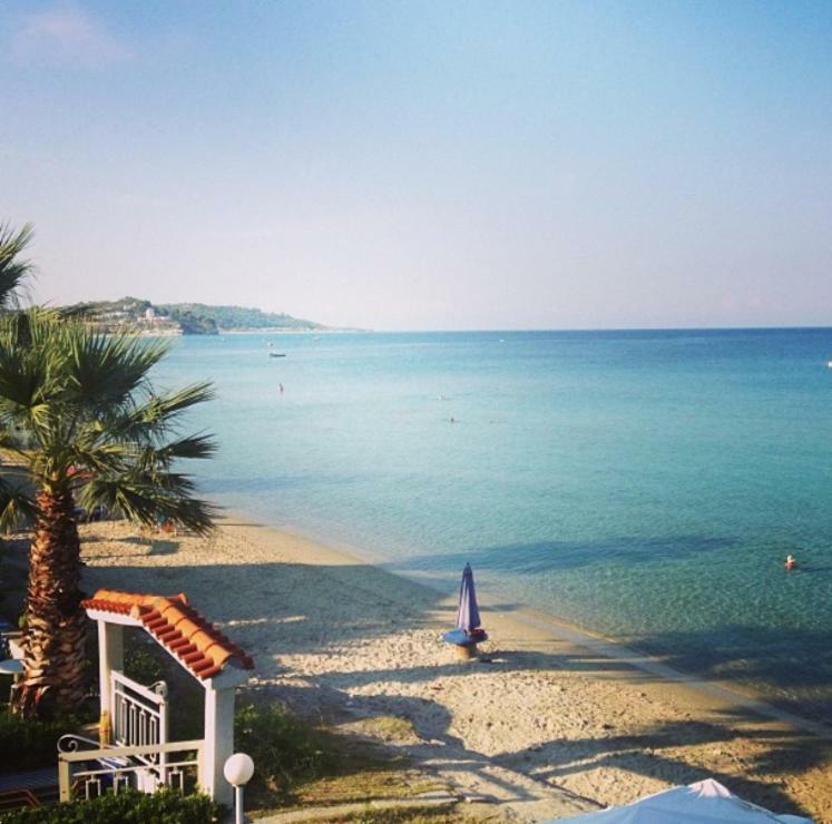 Seafront Maisonette In Fourka