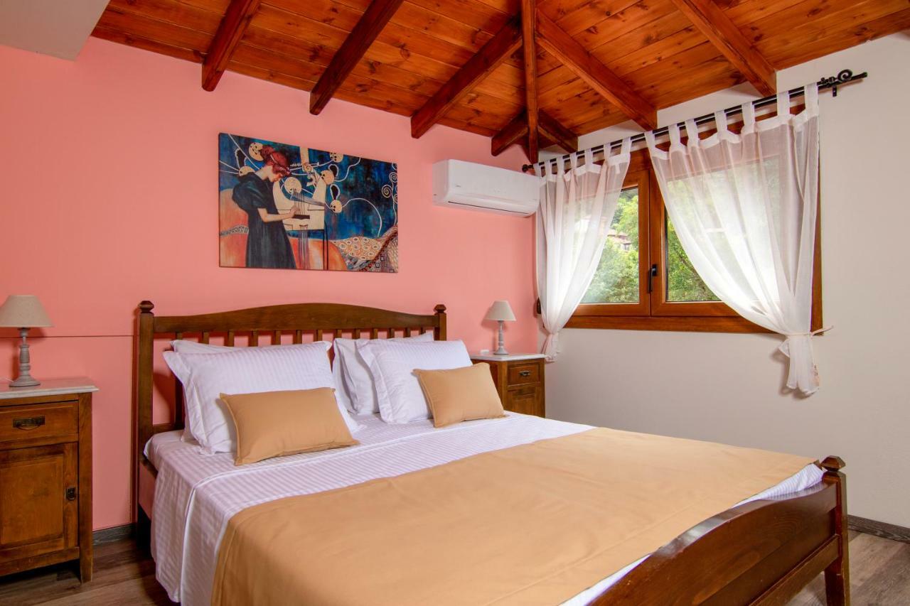 Velpina Apartment
