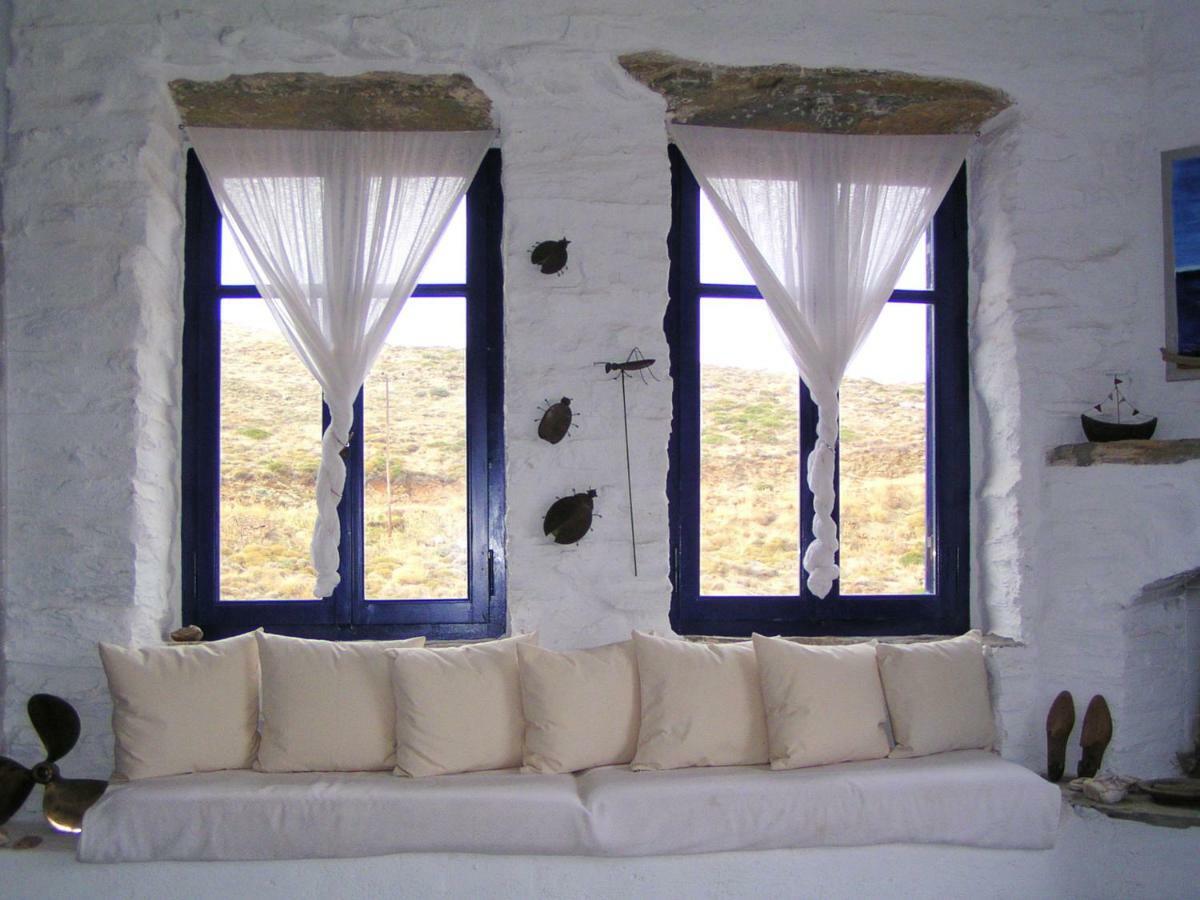 Villa Amelia Beachfront *