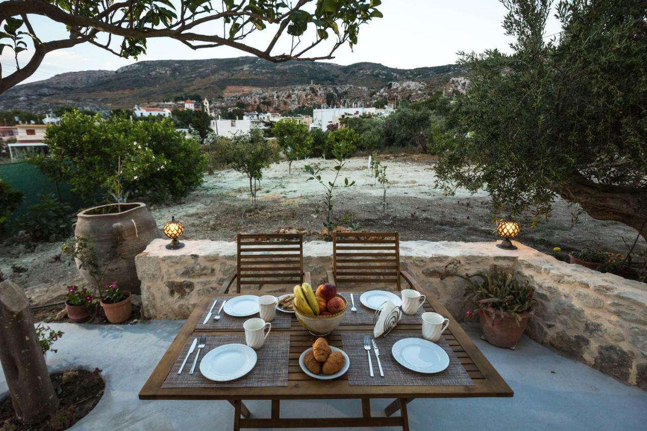 Apartment Margarita's Stone House *