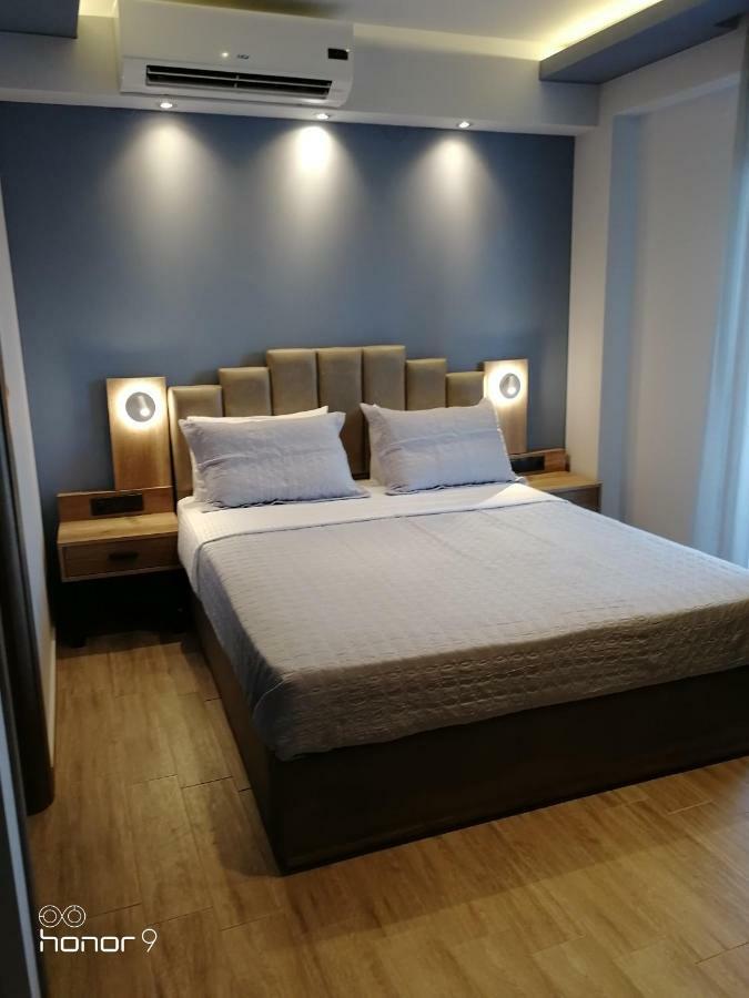 Apartment Oasis *