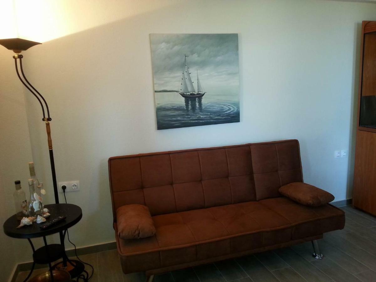 Villanta Apartment Kallirakhi