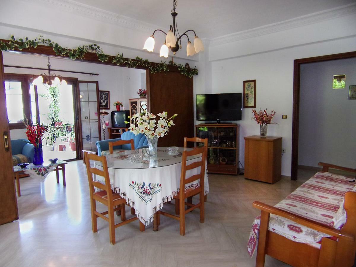 Vaso's Bay House