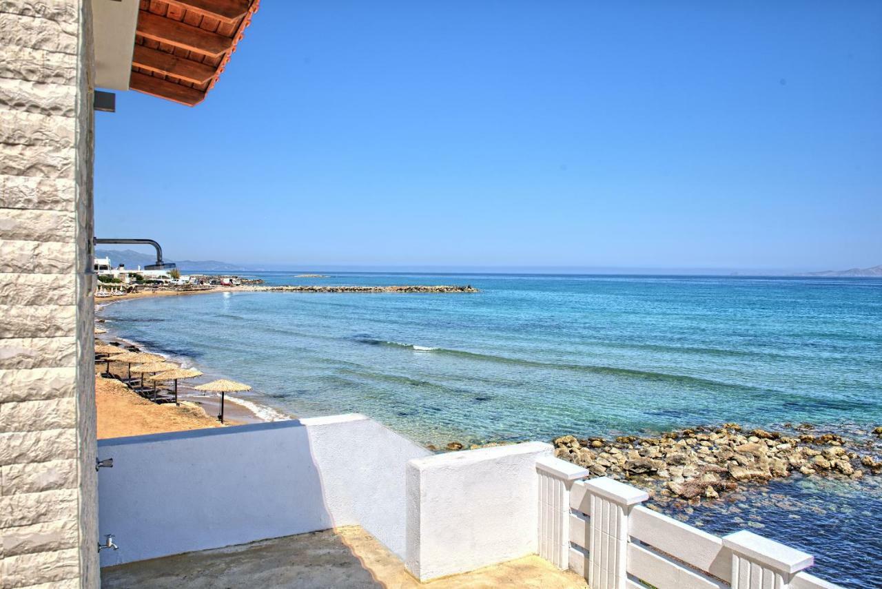 Villa Seashell Seafront Kokkini Hani