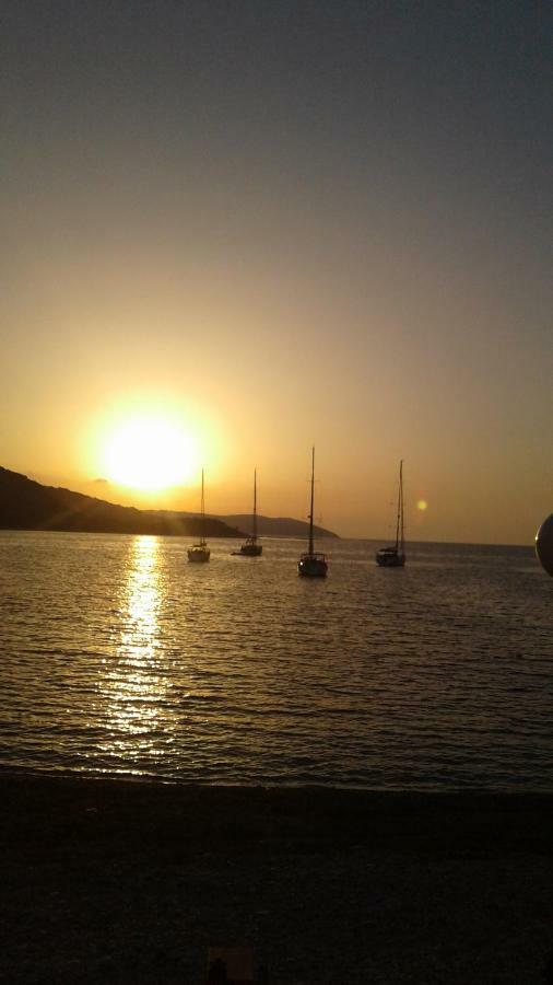 George And Danai * Kassiopi