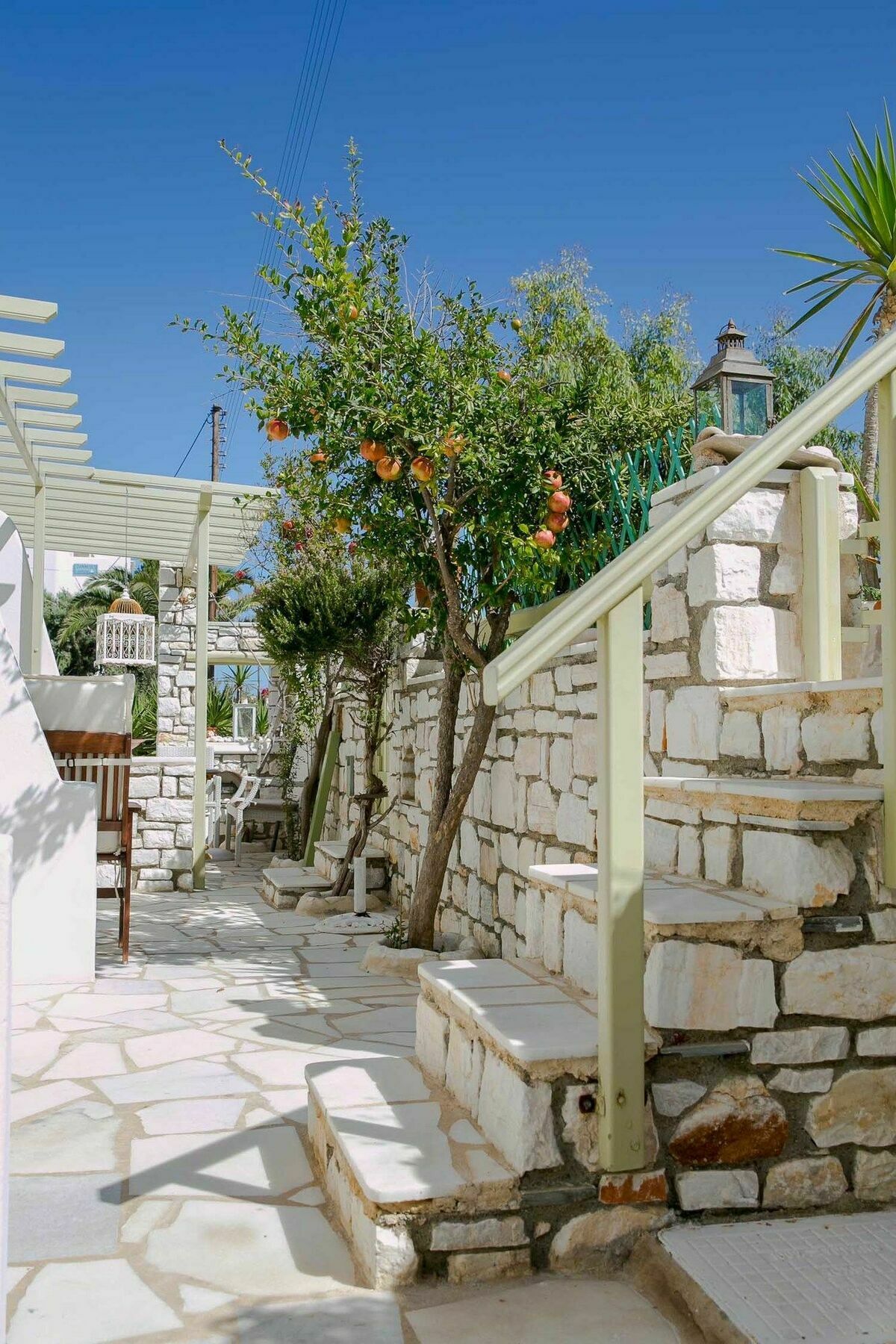 Leonardos * Naousa (Paros)