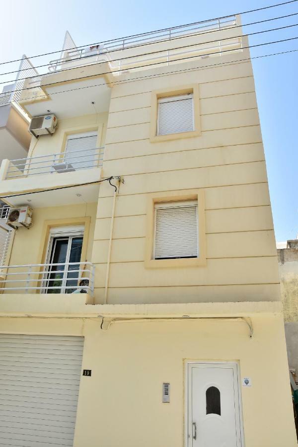 Chalkidonos Apartment *
