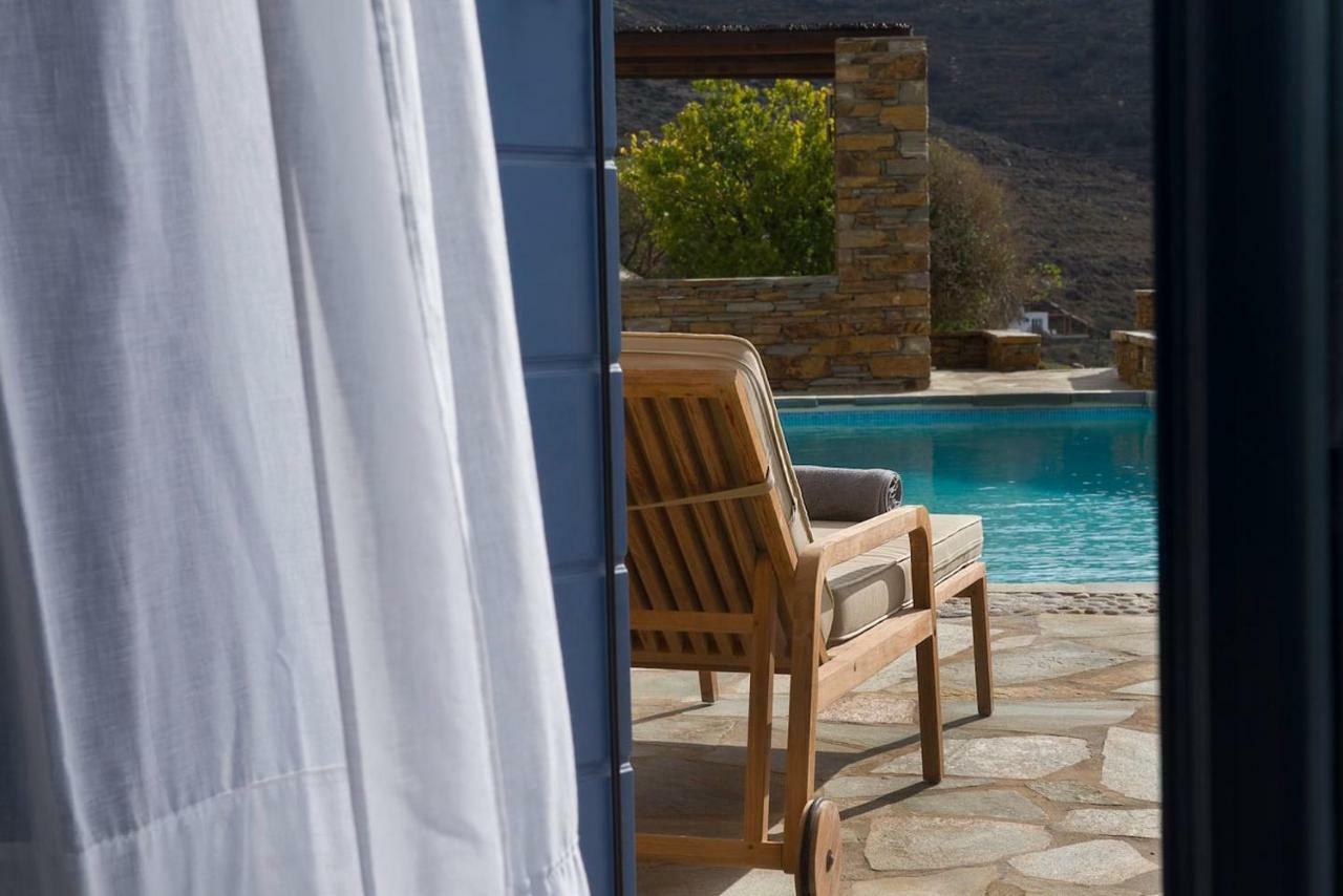 Luxury Cycladic Villa-enjoy Infinity Pool Sunsets Villa Koundouros