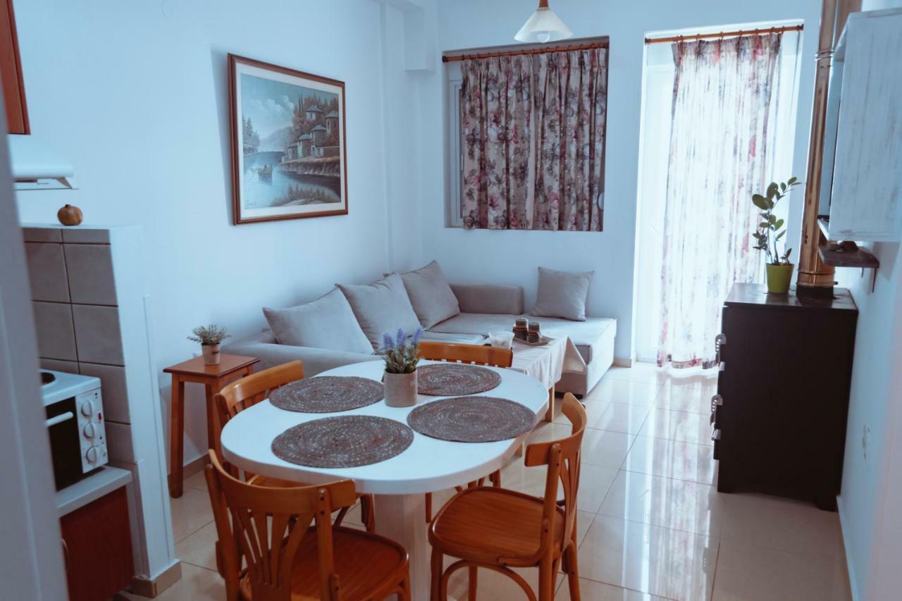 Sun βy τhe Sea 100m From The