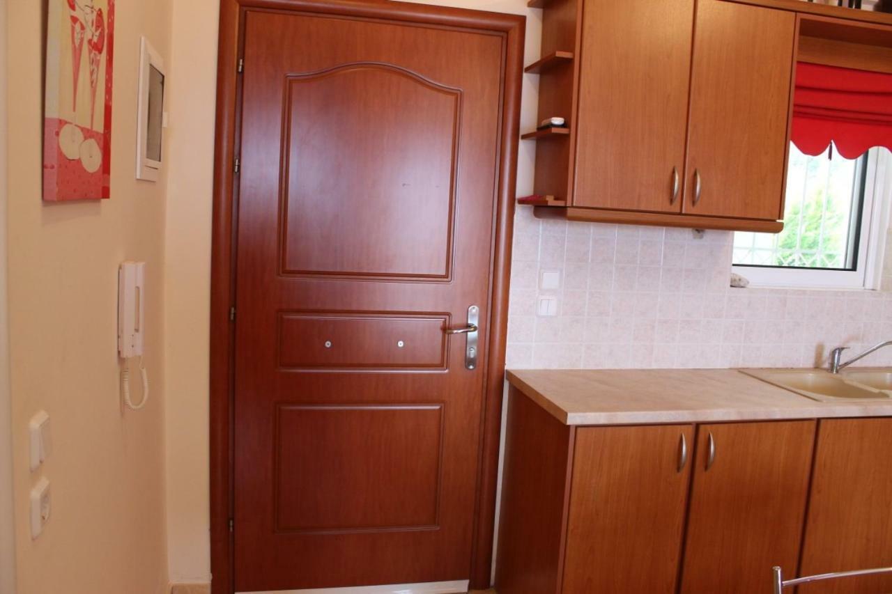 Paradise Apartment *