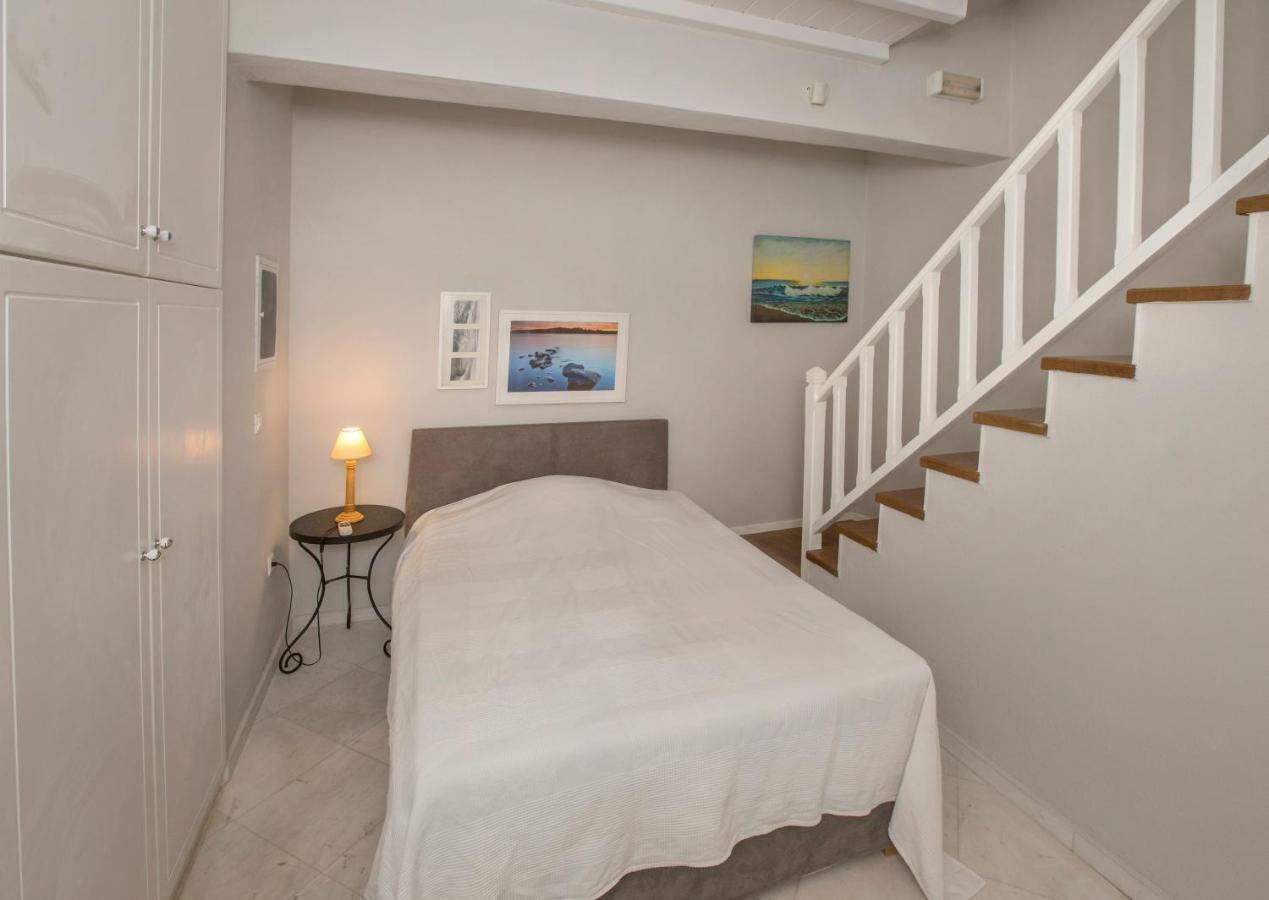 Apartment Mykonian With Magnificent Views By Ghh Mykonos Town