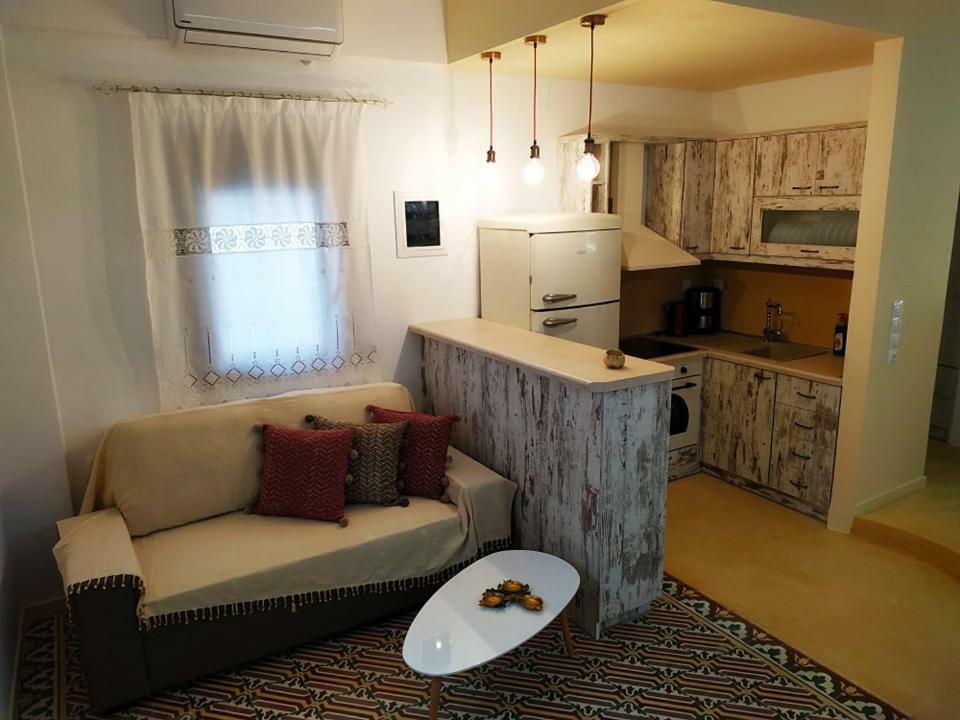 Apartment Luxury Studio In The Centre Of Palekastro