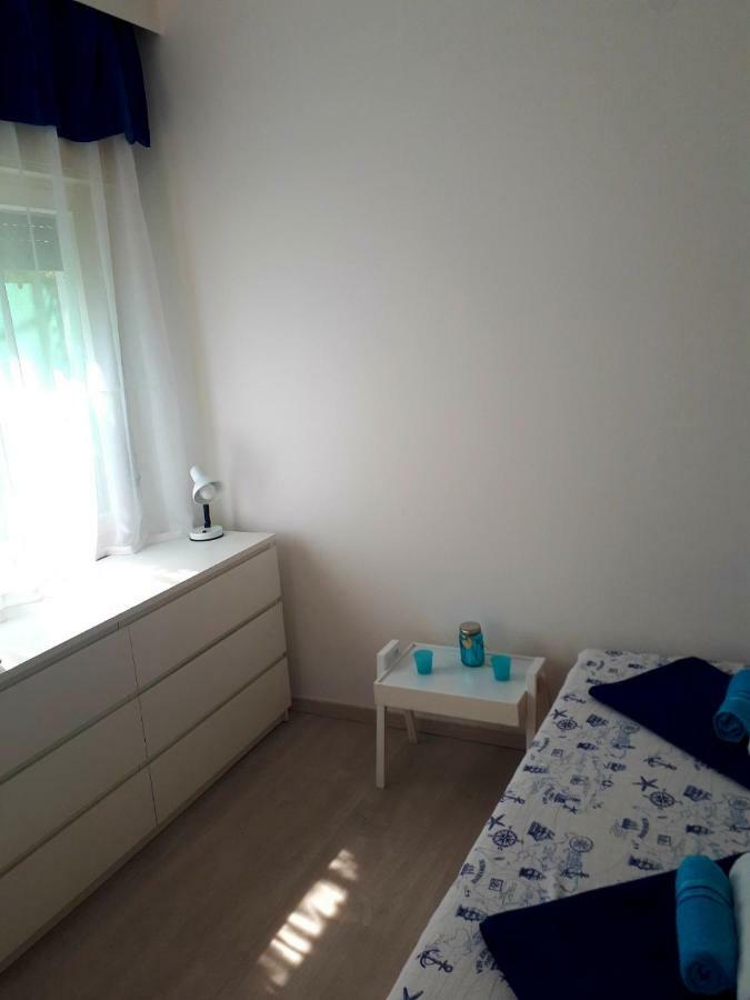 Sun Sea No 3 *