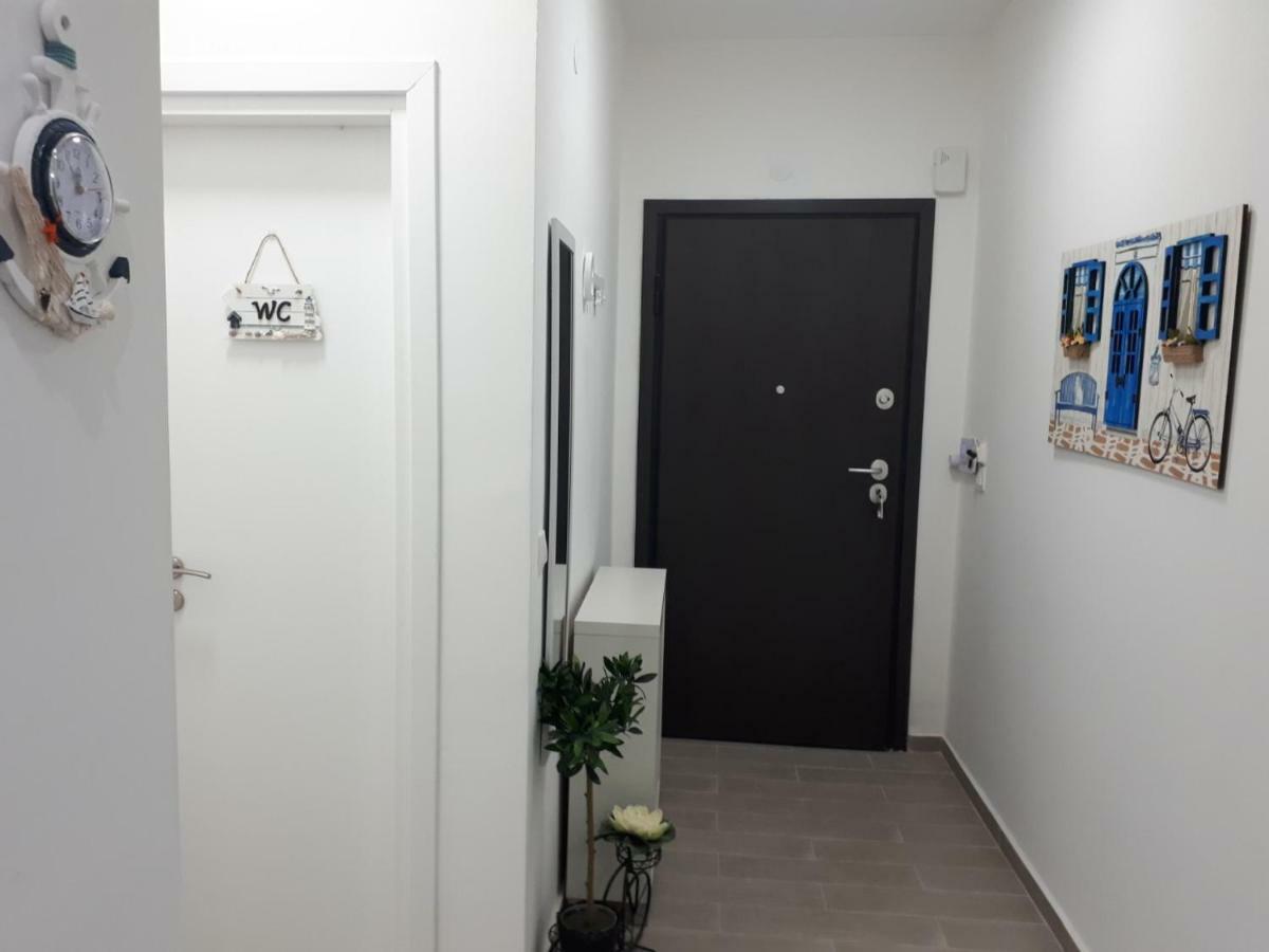 Sun Sea No 3 * Peraia (Thessaloniki)