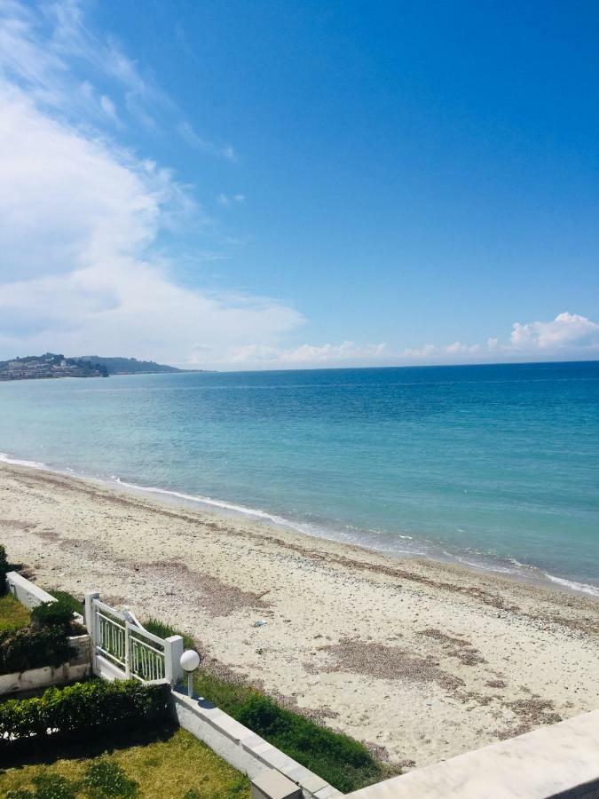 Holiday home Seafront Maisonette In *