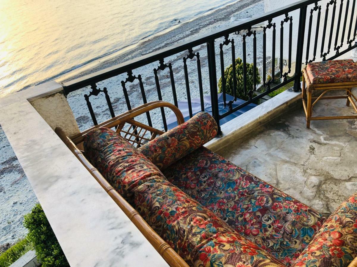 Seafront Maisonette In