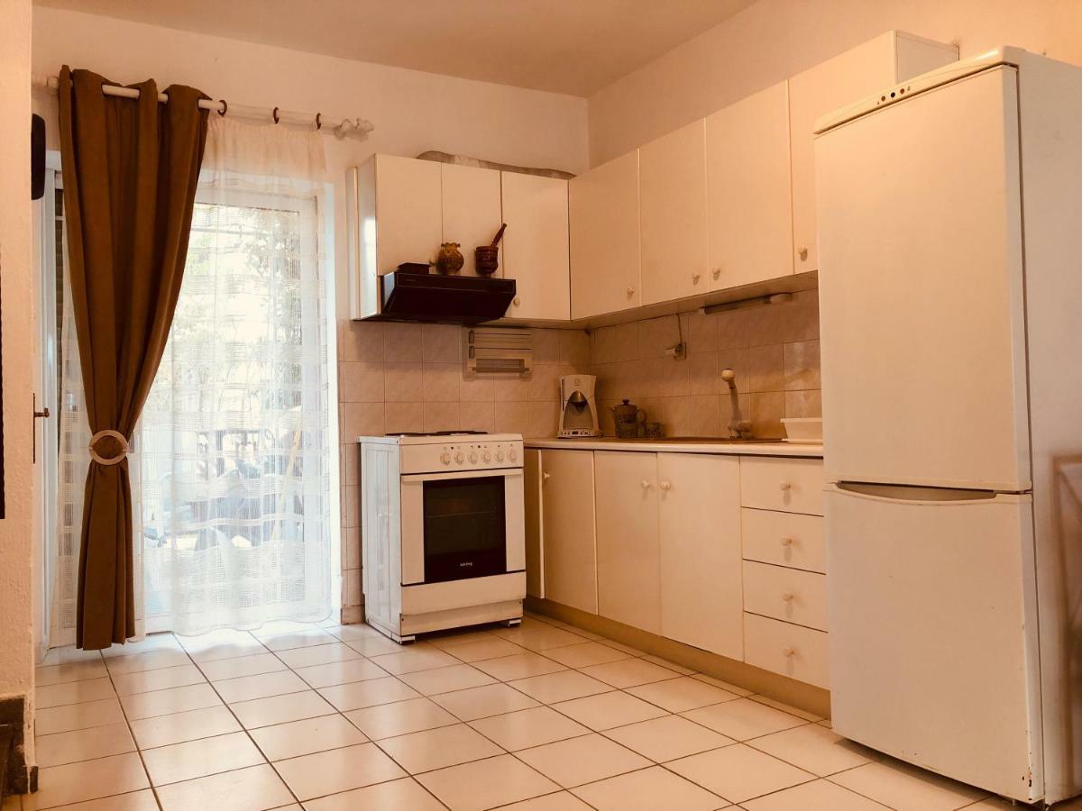 Seafront Maisonette In Fourka