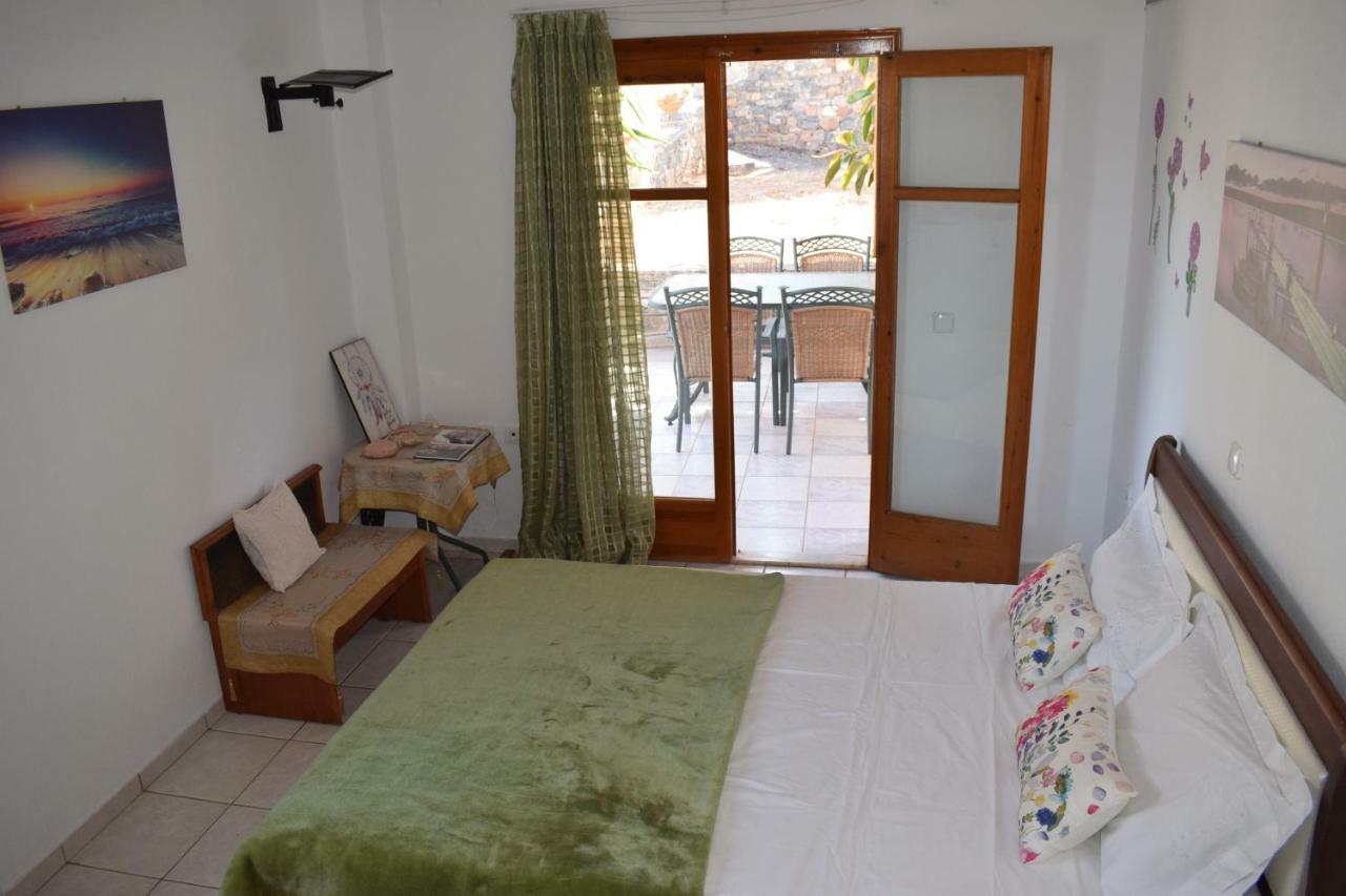 Marianna's Sea View House *