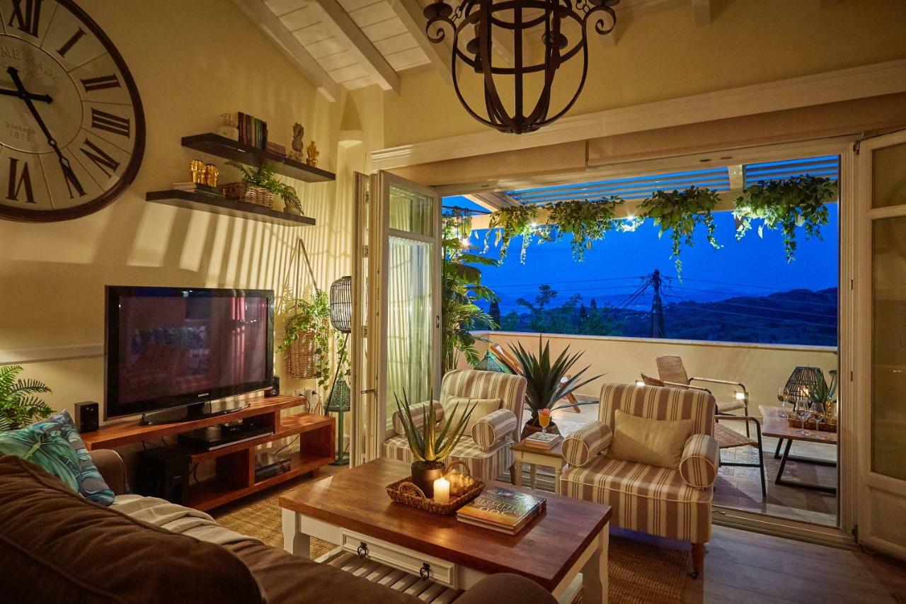 Holiday home Lianelia Luxury Argyrades
