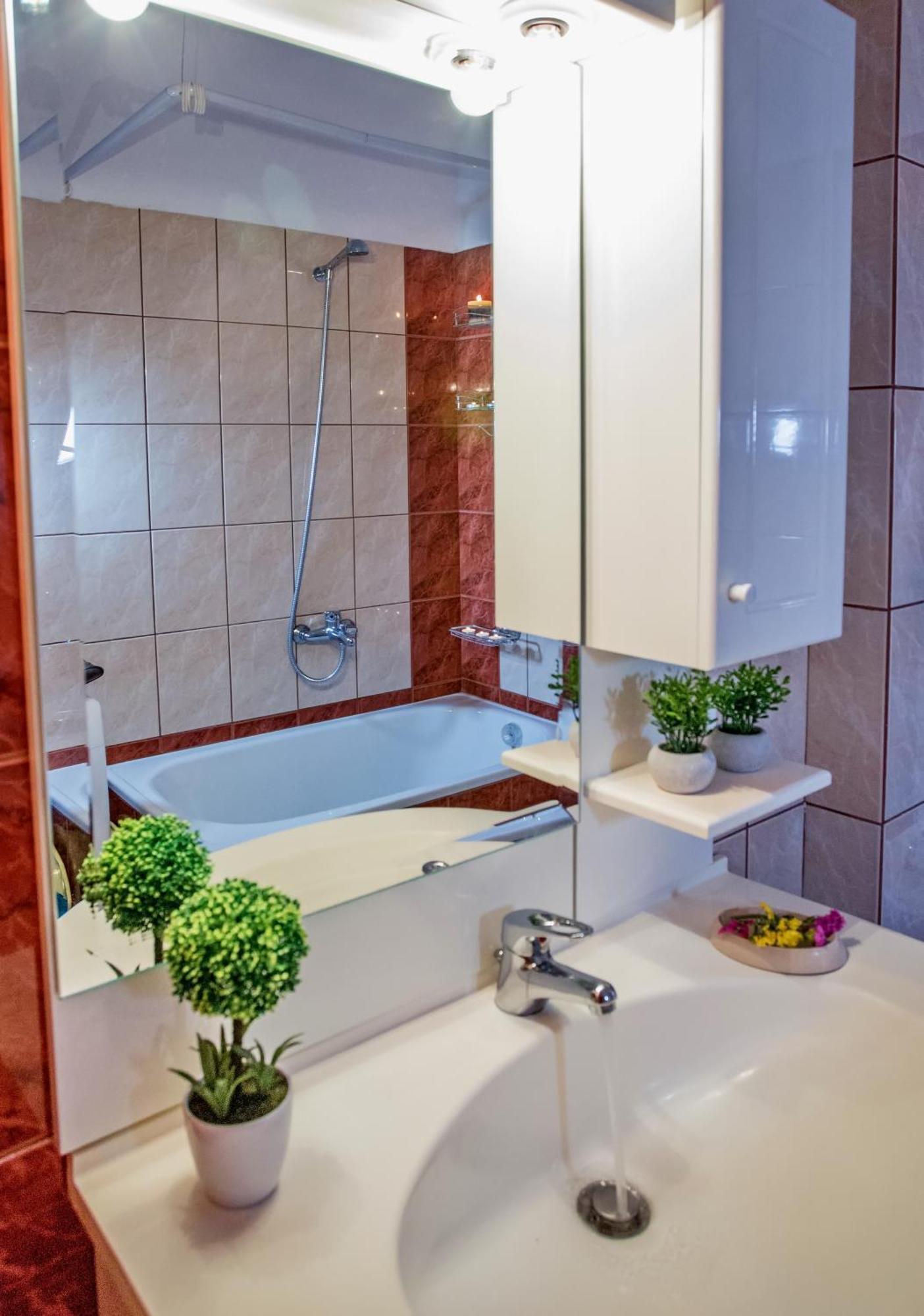Peris Apartment *