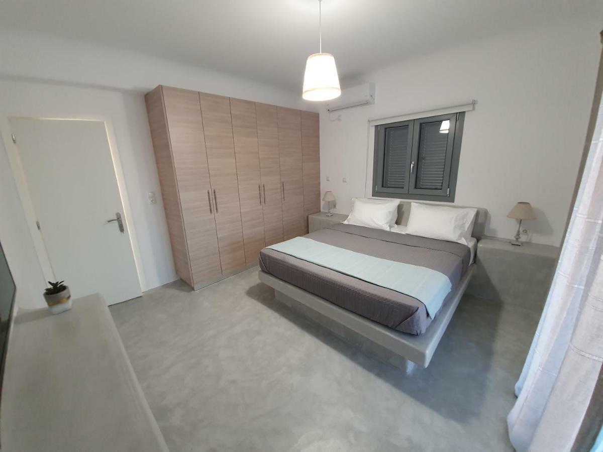 Therme Athena Villa Emporio (Santorini)