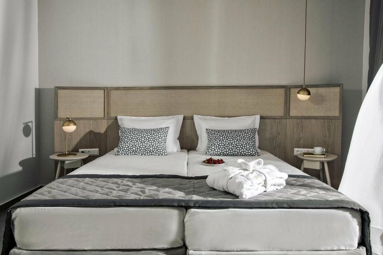 Xenios Paradise Hotel 4*