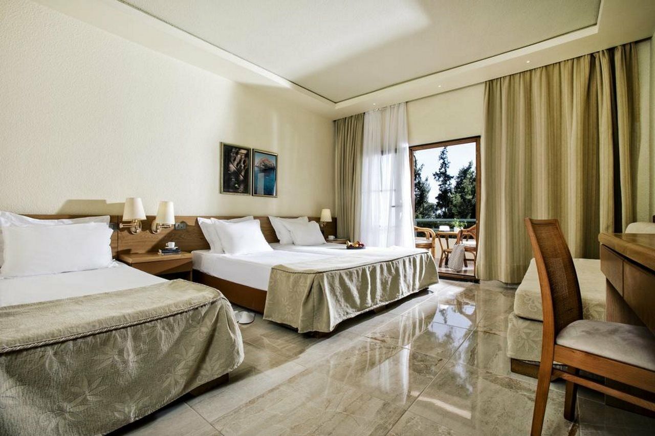 Xenios Paradise Hotel 4*