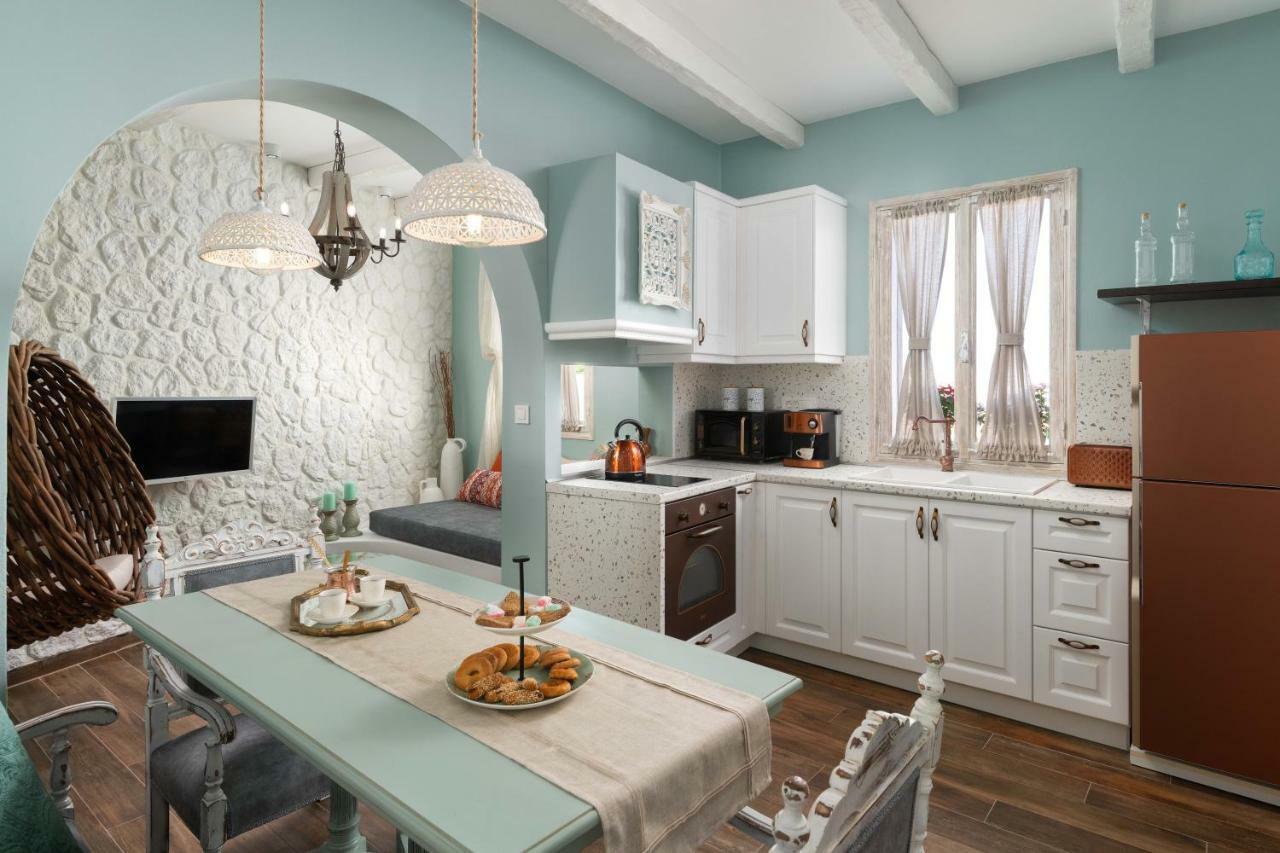 Casa Pietra Luxury Traditional House *